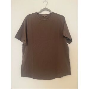 Nuuds Short Sleeve Curved Hem T-Shirt NEW